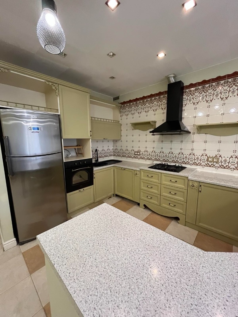 продажа трехкомнатной квартиры номер A-173434 в Приморском районе, фото номер 17